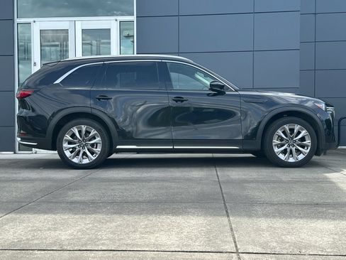 Used 2024 MAZDA CX-90 3.3 Turbo w/ Premium Package AWD/4WD image 2