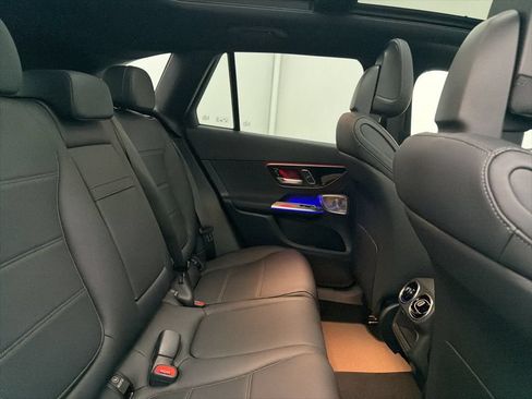 Certified 2026 Mercedes-Benz GLC 300 image 27