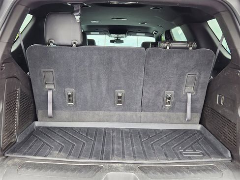 Used 2021 Chevrolet Tahoe LT image 11