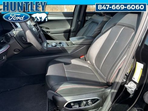 Used 2024 Jeep Wagoneer Launch Edition image 20