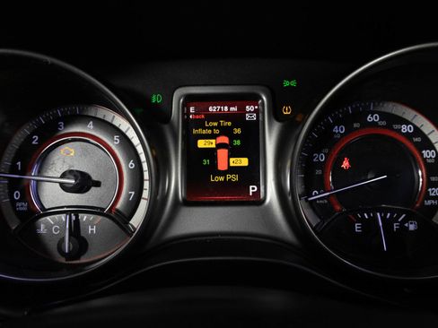 Used 2019 Dodge Journey Crossroad image 29