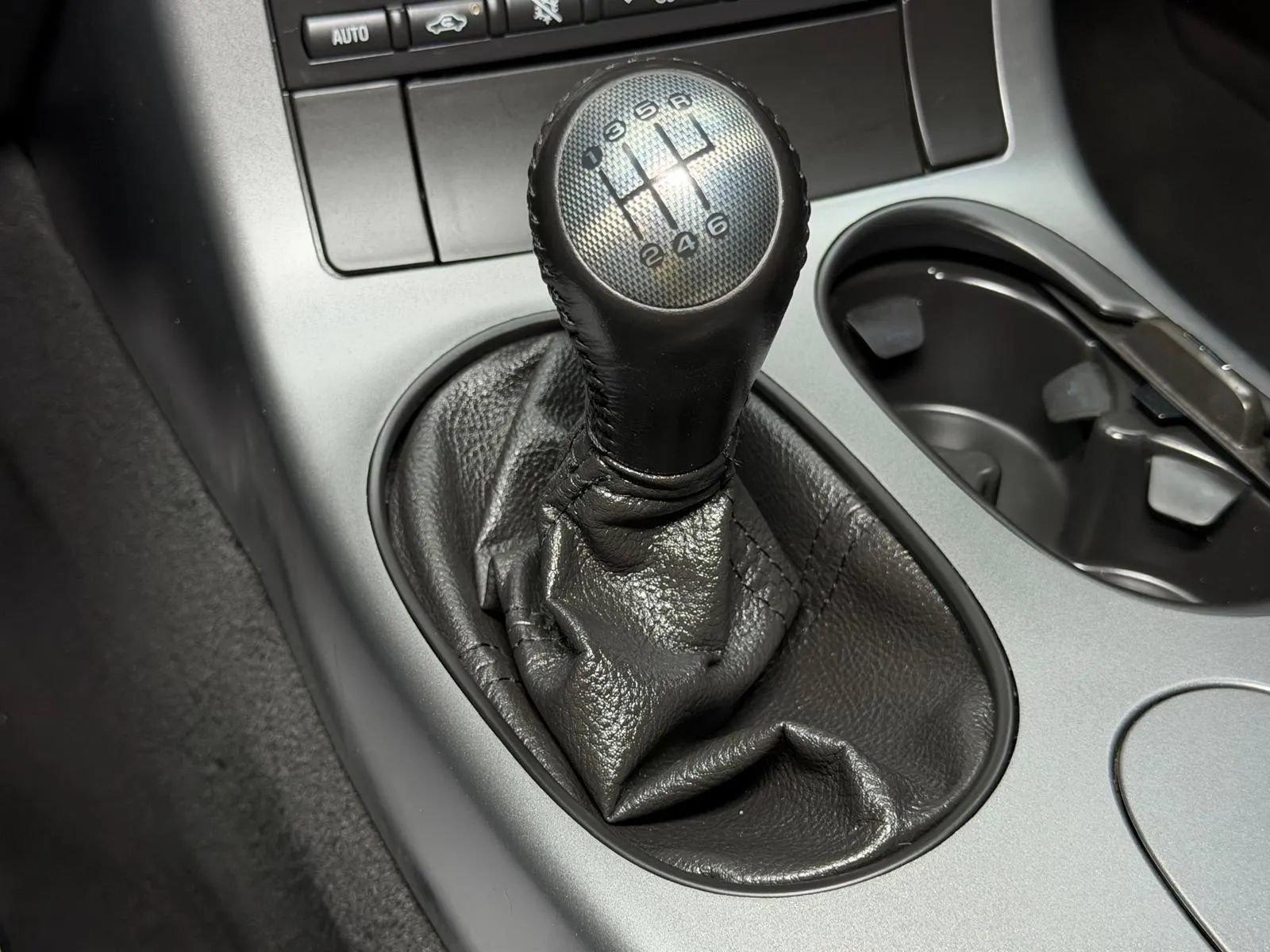 Used 2006 Chevrolet Corvette Coupe RWD image 28