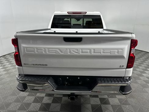 Used 2025 Chevrolet Silverado 1500 LT w/ Leather Package AWD/4WD image 17