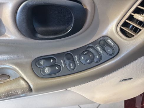 Used 2003 Chevrolet Corvette Convertible w/ Preferred Equipment Group1 image 14