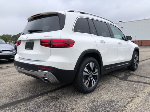 New 2026 Mercedes-Benz GLB 250 4MATIC image 6