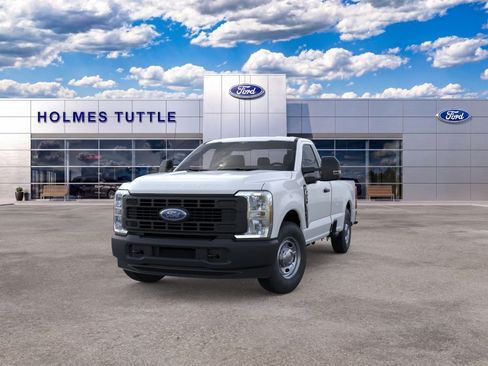 New 2026 Ford F250 XL w/ XL Driver Assist Package RWD image 2
