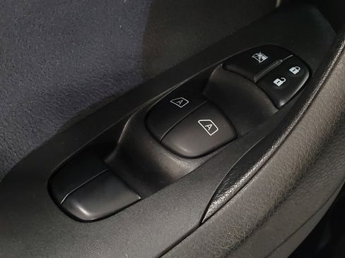 Used 2015 Nissan Altima 2.5 SV w/ Convenience Package FWD image 27