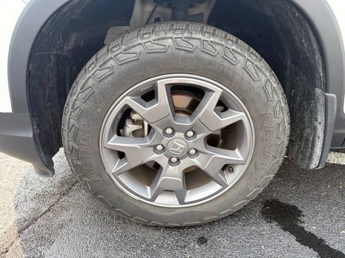 Used 2024 Honda Passport TrailSport image 10