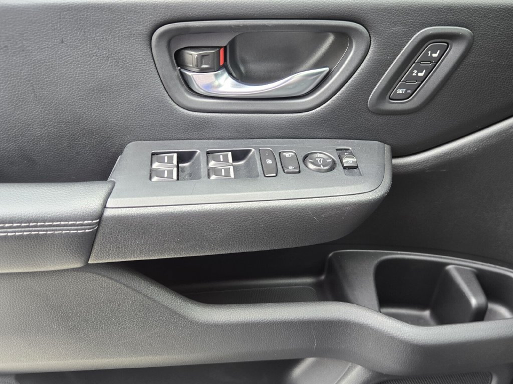Used 2023 Honda Pilot Touring image 27