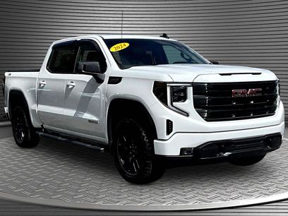 Used 2024 GMC Sierra 1500 Elevation
