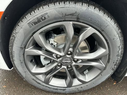 New 2026 Chrysler Pacifica Select image 5