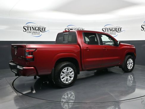 Used 2022 Nissan Frontier SV image 7