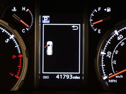 Used 2023 Toyota 4Runner Limited image 8