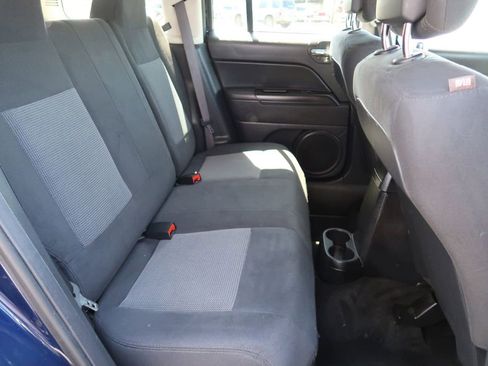 Used 2017 Jeep Patriot Sport w/ Power Value Group FWD image 8