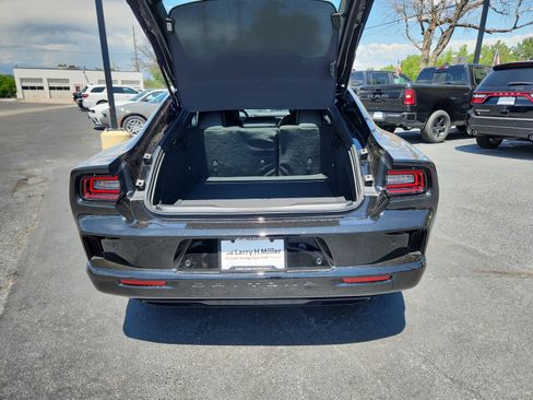 New 2025 Dodge Charger R/T w/ Quick Order Package 25M R/T image 33