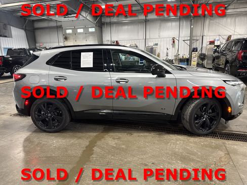 Used 2025 Buick Envision Sport Touring AWD/4WD image 2