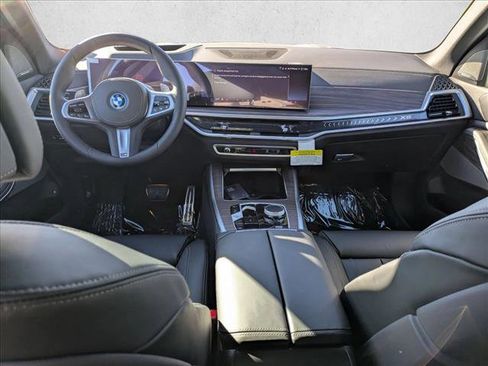 New 2026 BMW X5 xDrive50e w/ M Sport Package image 15