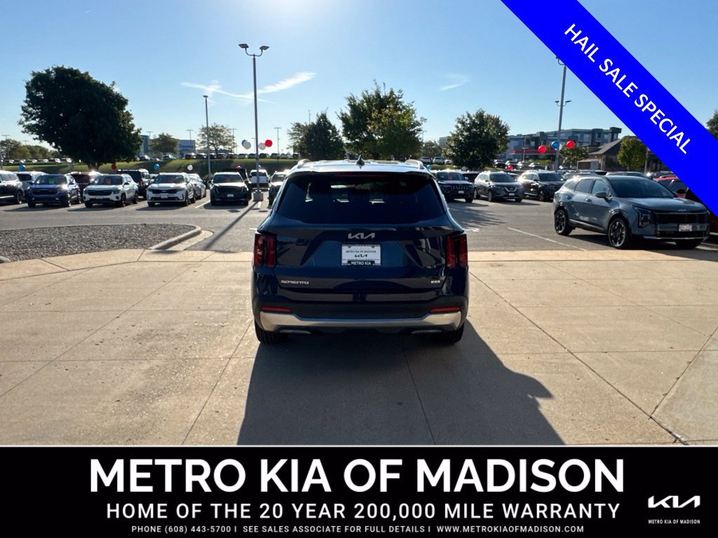 Used 2026 Kia Sorento EX AWD/4WD image 4