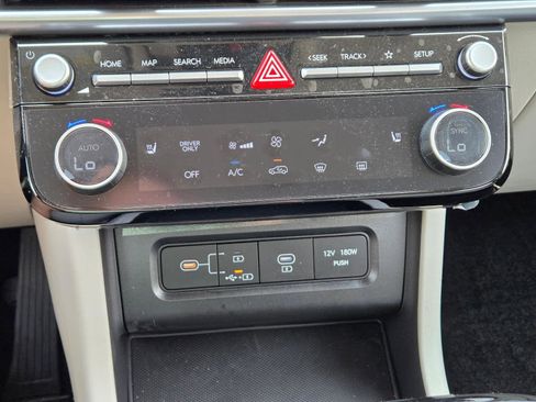 Certified 2025 Hyundai Tucson Blue AWD/4WD image 27