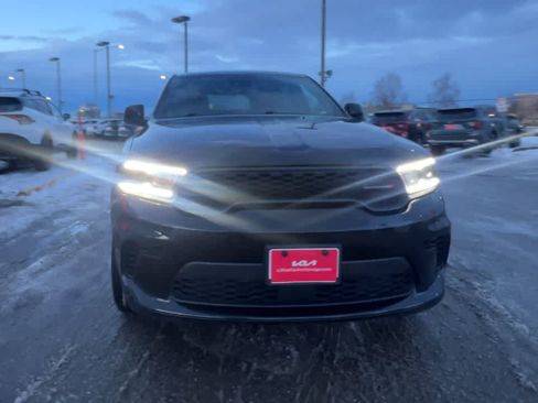 Used 2023 Dodge Durango GT AWD/4WD image 3