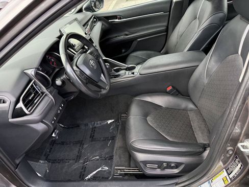 Used 2021 Toyota Camry XSE w/ Navigation Package AWD/4WD image 11