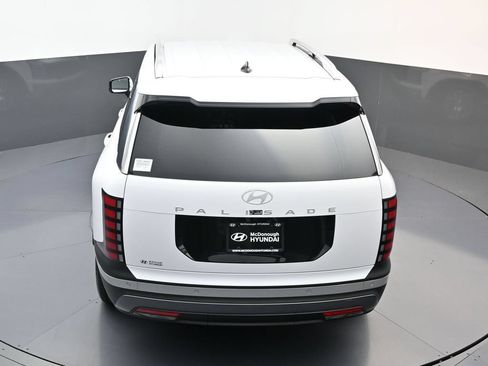 Certified 2026 Hyundai Palisade SEL FWD image 18