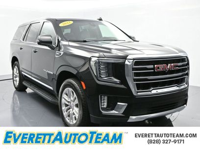 Used 2022 GMC Yukon SLT w/ SLT Luxury Package
