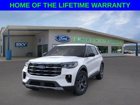 New 2026 Ford Explorer Active w/ Active Comfort Package image 2
