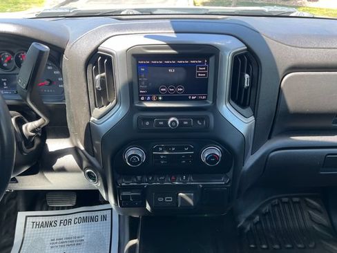 Used 2025 Chevrolet Silverado 3500 W/T AWD/4WD image 17