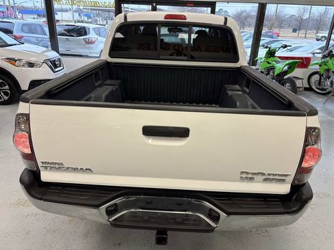 Used 2009 Toyota Tacoma PreRunner image 8