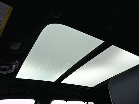 New 2026 Jeep Grand Wagoneer L Limited image 12