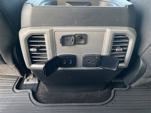 Used 2018 Ford F150 Raptor image 15