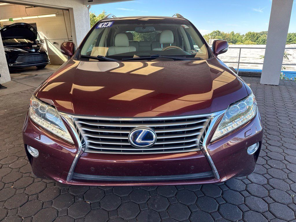 Used 2014 Lexus RX 450h AWD image 2