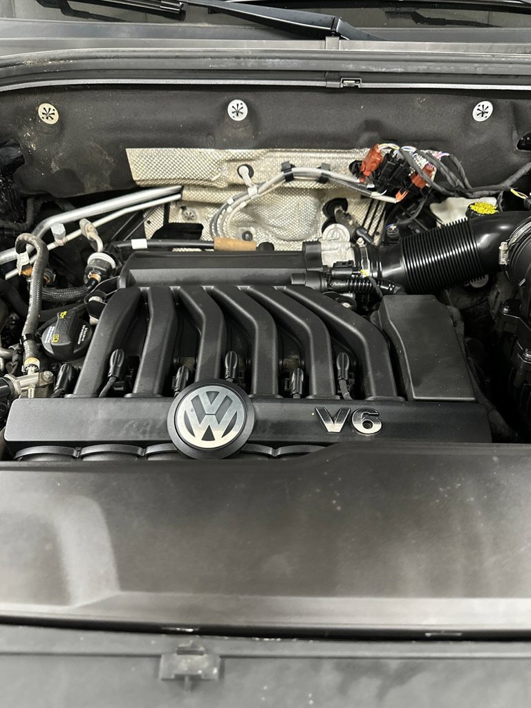 Used 2019 Volkswagen Atlas SE w/ Panoramic Sunroof Package AWD/4WD image 7
