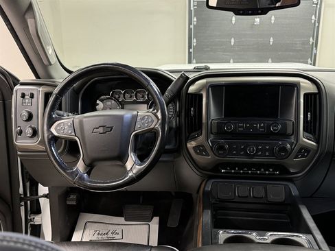 Used 2019 Chevrolet Silverado 2500 High Country w/ Duramax Plus Package image 30