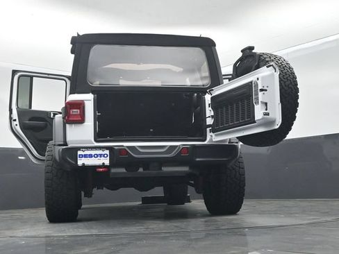 Used 2024 Jeep Wrangler Unlimited Rubicon AWD/4WD image 77