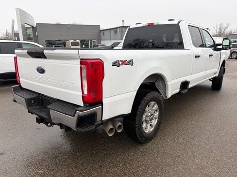 Used 2023 Ford F250 XLT image 5