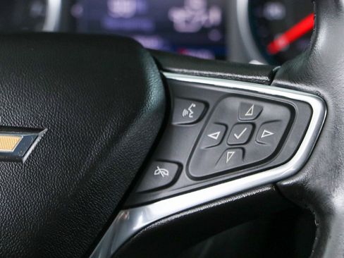 Used 2020 Chevrolet Equinox LT FWD image 14