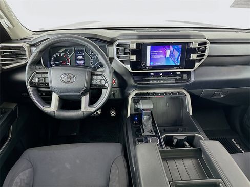 Used 2022 Toyota Tundra SR5 image 21