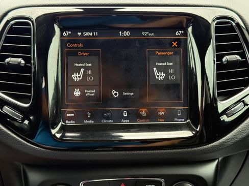 Used 2018 Jeep Compass Limited w/ Navigation Group image 28