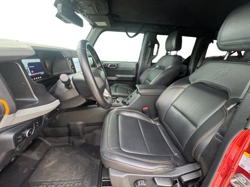 Used 2022 Ford Bronco Badlands AWD/4WD image 10