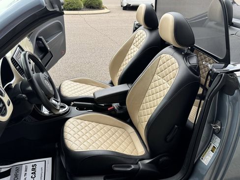 Used 2019 Volkswagen Beetle 2.0T Final Edition SEL image 37