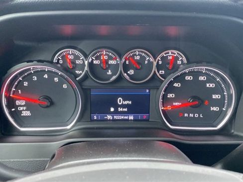 Used 2022 Chevrolet Silverado 1500 LT w/ Bed Protection Package image 12