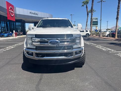 Used 2019 Ford F450 Lariat w/ Lariat Ultimate Package AWD/4WD image 2