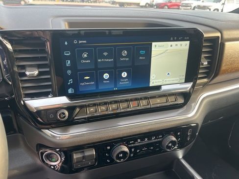 Used 2025 Chevrolet Silverado 1500 High Country image 30