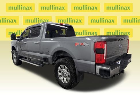 Used 2024 Ford F250 Lariat w/ Chrome Package image 9