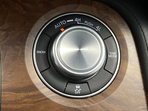 Used 2023 Nissan Armada SL w/ Captain's Chairs Package image 55