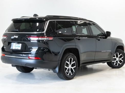 New 2025 Jeep Grand Cherokee L Limited w/ Luxury Tech Group II AWD/4WD image 30