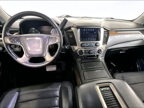 Used 2018 GMC Yukon XL Denali w/ Open Road Package image 15