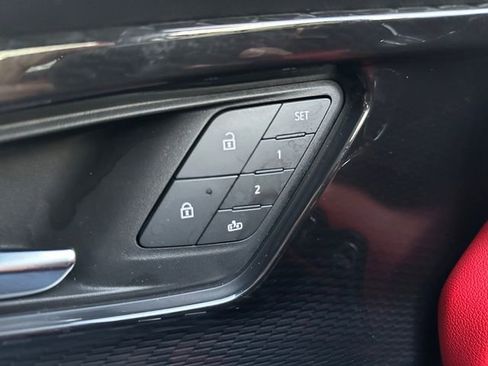 Used 2025 Chevrolet Blazer EV SS image 17